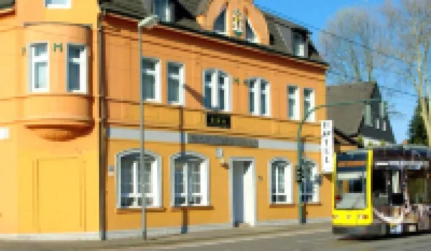 Apartment in Oberhausen Near a Lake
