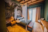 The Remote Hotel - 3-Star