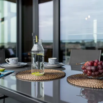 Q18 ApartHotel Отели рядом с достопримечательностью «Старый рынок»