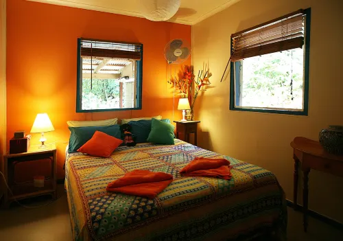 Tropical Bliss Bed and Breakfast Hotels in Mighell