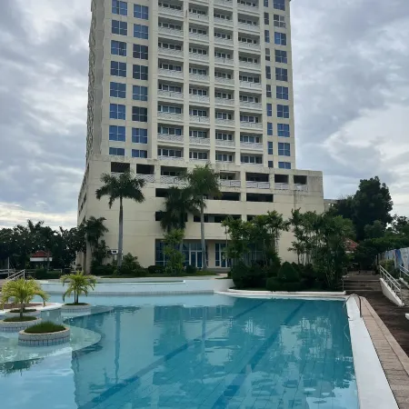 La Mirada Hotel