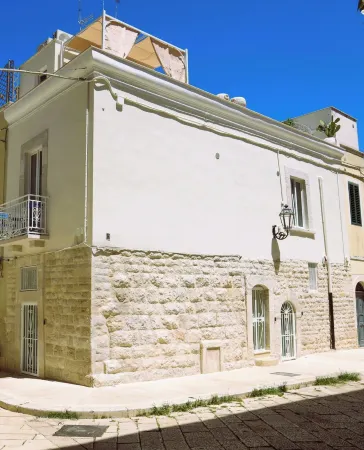 VOLPE E UVA Winesuites & Spa