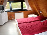House m.WLan, Sky, near the beach, renovated, dogs welcome, fully fenced Hotels in Damp