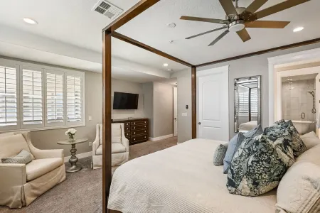 Le Château at Las Palmas Resort - The nicest unit in the community!!