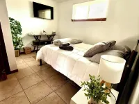 Longmont Getaway with Private Entrance Hotels in Longmont