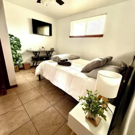 Longmont Getaway with Private Entrance
