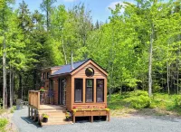 Private Brook-Side Tiny House in the Woods with Gazebo