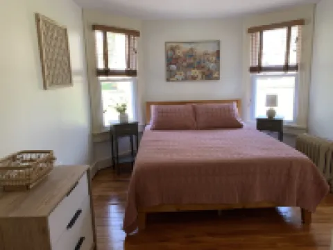 Serene Home at Harveys Lake Hotels in Harveys Lake