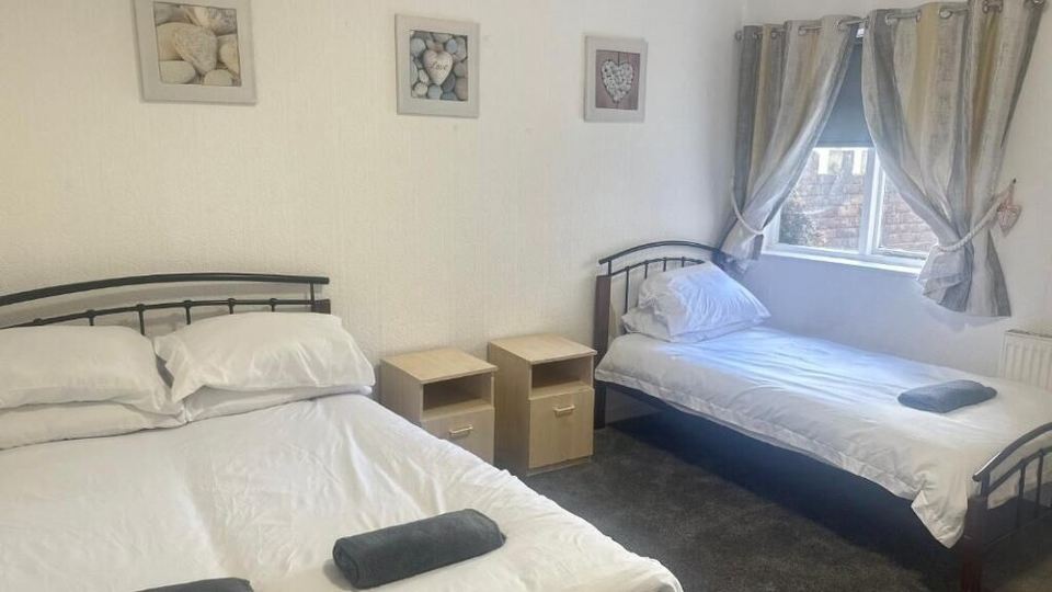 Lovely & Cozy 2Br City Centre Nr High St by Everhome Ltd