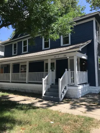 Central ICT.X Отели рядом с достопримечательностью «The Keeper of the Plains»