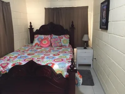 BELLA CASA 3DORM, 3BA, PISCINA, BILLAR, BBQ, COCINA, COMEDOR 6 SILLAS NEVERA Các khách sạn ở 