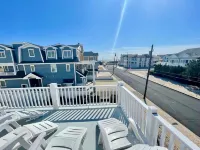 Classic LARGE Victorian shore home Sleeps 14 5 houses from beach