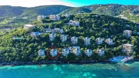 Villa Sea Song - Waterfront - Private Unobstructed views!