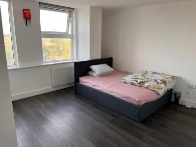 Self Contained Studio Flat