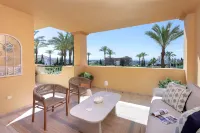 Exclusive 2BD Apartment Heated Pool Flamingos Golf