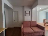 Spacious & modern 1 bedroom apartment by the bullring