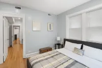 For up to 12 Spacious lovely Chicago-style 3BDR condo. Safe & quiet neighborhood Отели в г. 