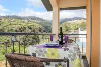 Casa Simão Holidays at Calheta