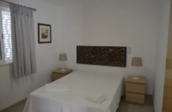 New villa very close to the beach, complete