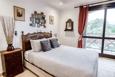 Beach Front with beautiful ocean view 3 beds, 2 baths condo in Jaco Beach