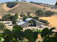 The Farmhouse @ Four Lanterns Winery