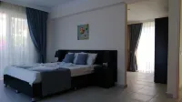 Beautiful 4 Bedroom Villa, Private Heated Pool & Garden, Mountain Views. Ovacik. Hotels in 