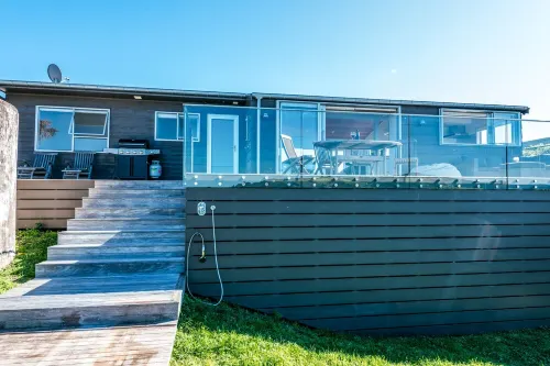 Views views and more views.