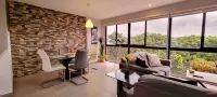 Luxurious 3 Bedroom Apartment!