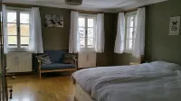 Apartment "Aquamarin" in traditional Austrian wooden chalet
