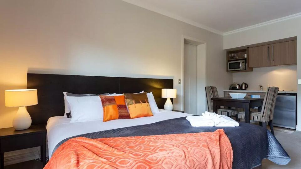 Studio 25 - 1 Bedroom place with Pool