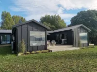 ~ the hunting huts~ a fresh take on the kiwi bach, perfect for 2 - 12 guests! Hotels in Lake Tarawera