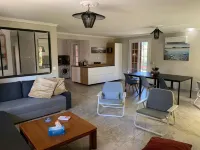 Magnificent villa with private pool Các khách sạn ở Le Muy