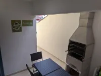 House near the Historic Center, 2 suites w / Air, 3 bathrooms, TV and Wi-Fi. Hotels in Paraty Centro