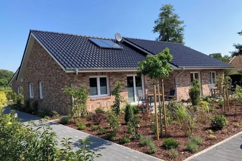 New! Fantastic vacation home with upscale furnishings awaits you!