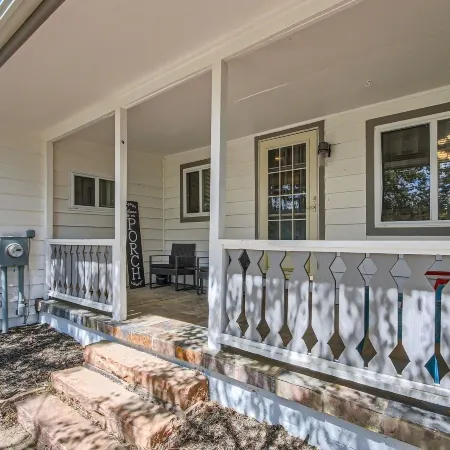 Golden Gate Getaway 4 Bedroom Home by RedAwning