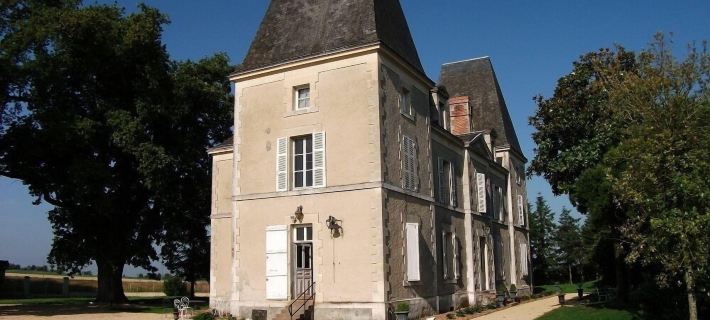 Château de Bellevue Proche du Puy DuFou Hotels in Vendee