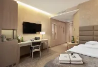 Columna Medica Hotels in 