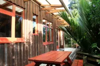 Te Nikau Retreat Hotels in Punakaiki