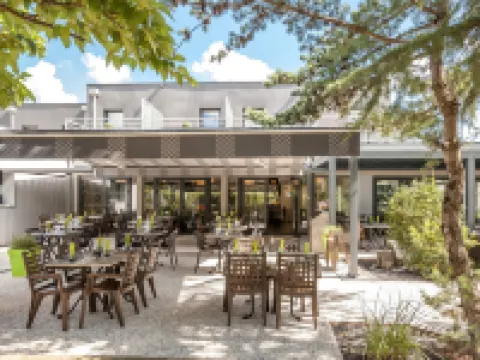 Logis Hotel Restaurant & Spa Au Comte d'Ornon Hotels in Gradignan