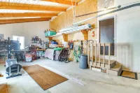 Ski, Game & Grill: Family Retreat in Glen - 2-Star