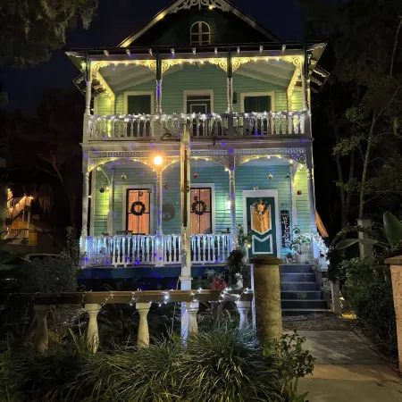 Peace & Plenty Inn Bed and Breakfast Downtown St Augustine-Adults Only