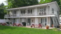 Marine Village Resort Hotel a 