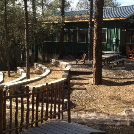 Bear Creek Motel and Cabins