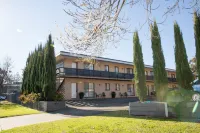 Centralpoint Motel