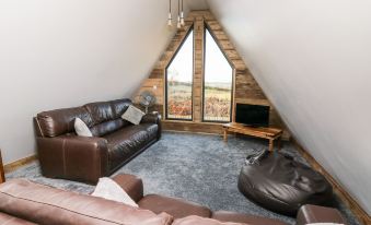 Valley View Hideaway