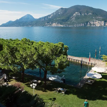 Hotel du Lac - Relax Attitude Hotel