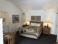 Harbor's Edge Motel Hotels in Bayfield