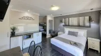 Country Leisure Motor Inn Hotels in Dubbo