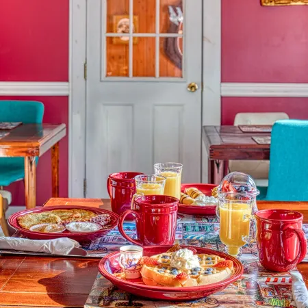 Mountain Treasure Bed and Breakfast