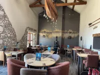 레이크사이드 18 Hyning Monastery 주변 호텔